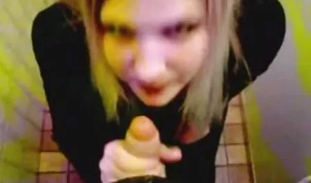 نوجوانی,نوجوان,مادر دوست داشتنی برای گائیدن,ساک زدن, ساک زدن,ساک فیلم سکسی مادر وپسر زن